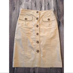 Banana Republic khaki classic straight skirt Sz 0